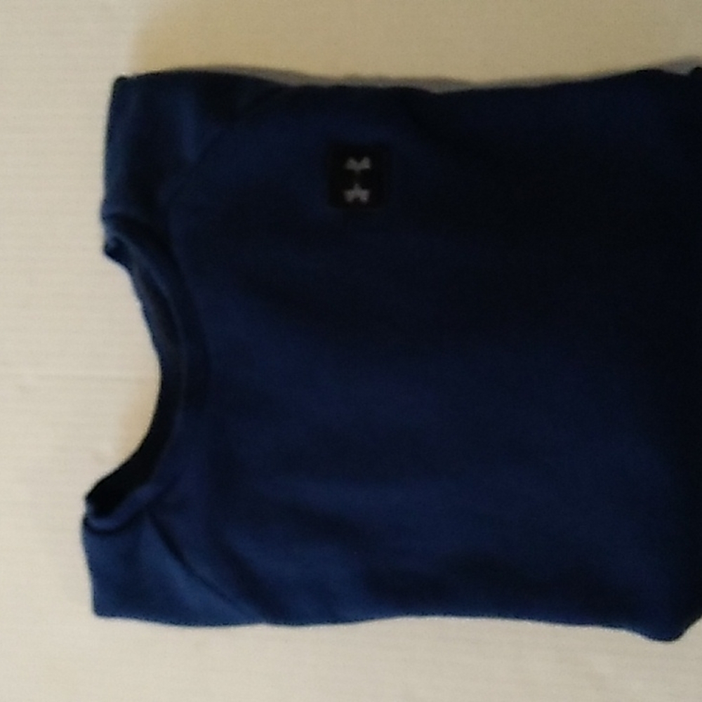 Under Armour men's blue sweatshirt size Medium